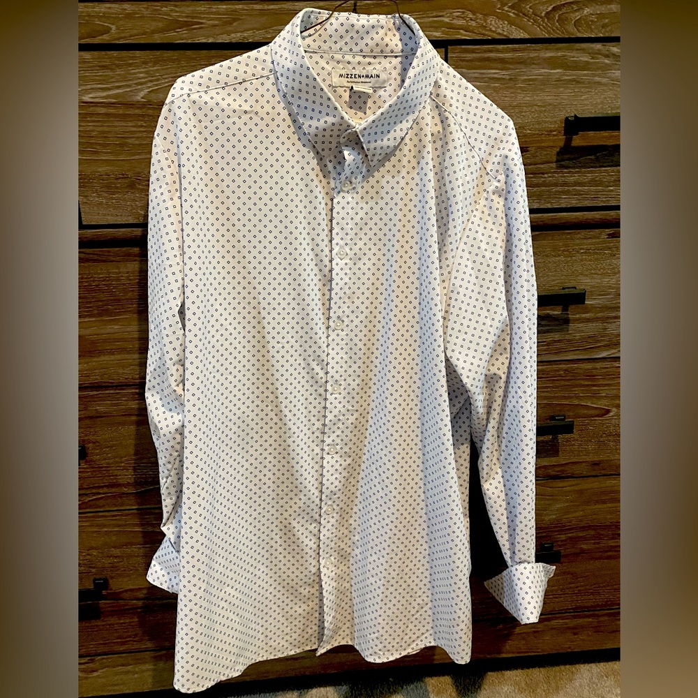 Mizzen+Main men’s dress shirt